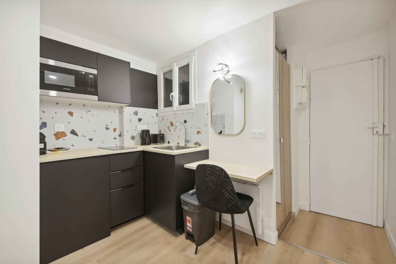 342 Elena - Stunning Parisian Apartment