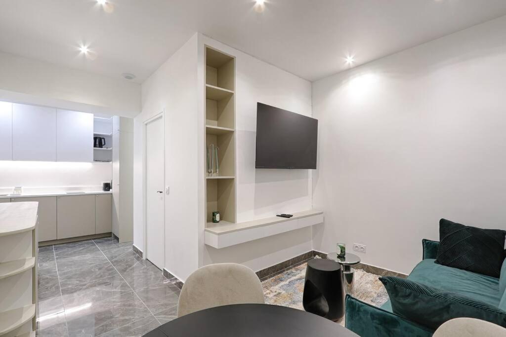 Apartment Buttes Chaumont Charming 4p
