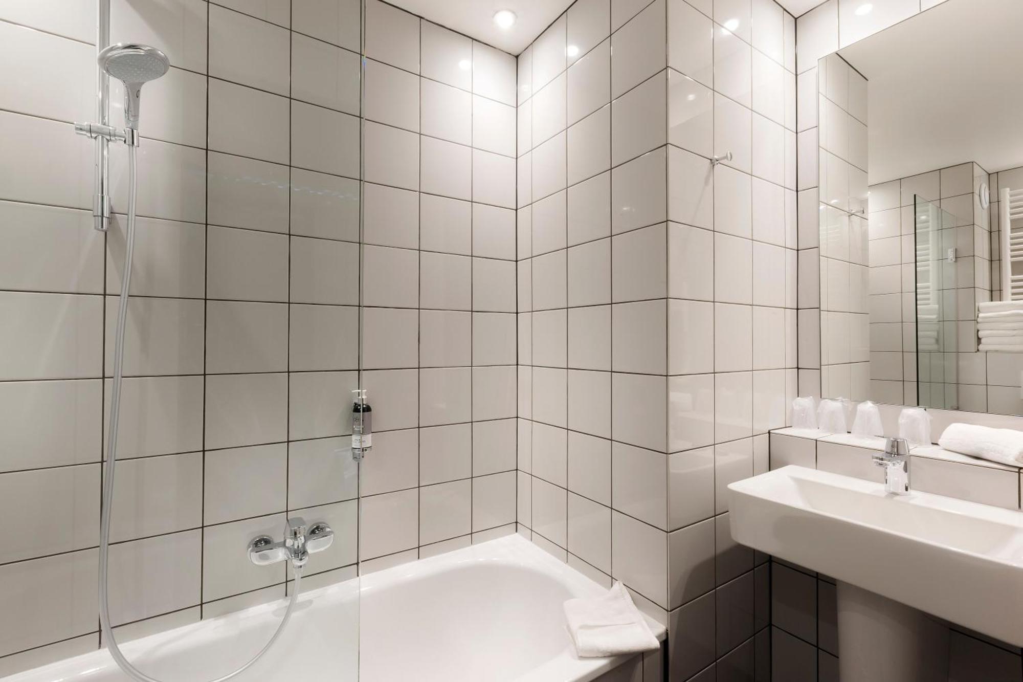 Libertel Gare Du Nord Suede 3*