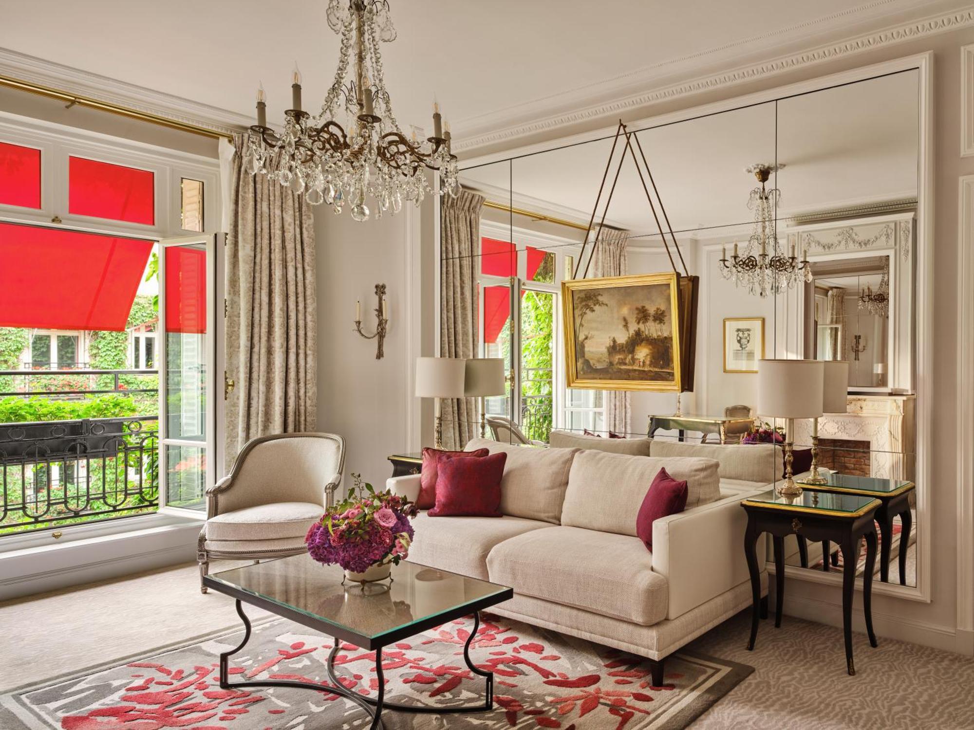 Hotel Plaza Athenee - Dorchester Collection