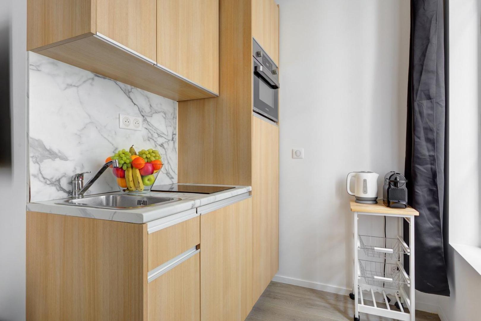 154 Phil - Superbe A Paris. Apartment *
