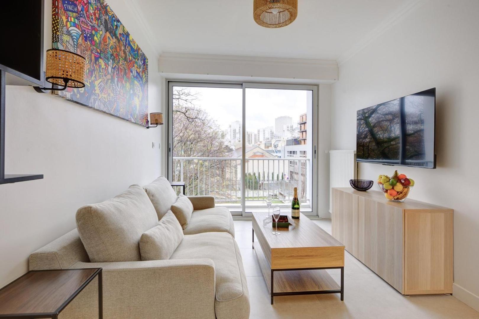 Bluestay 807 - Superb Apartment *