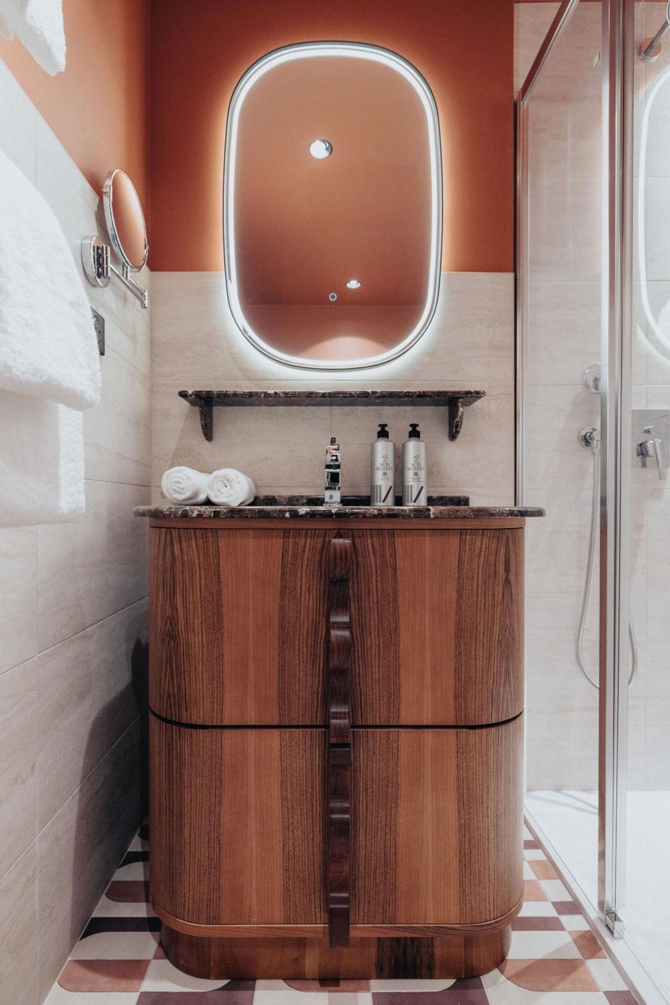 Hotel 1.75 La Treve Paris