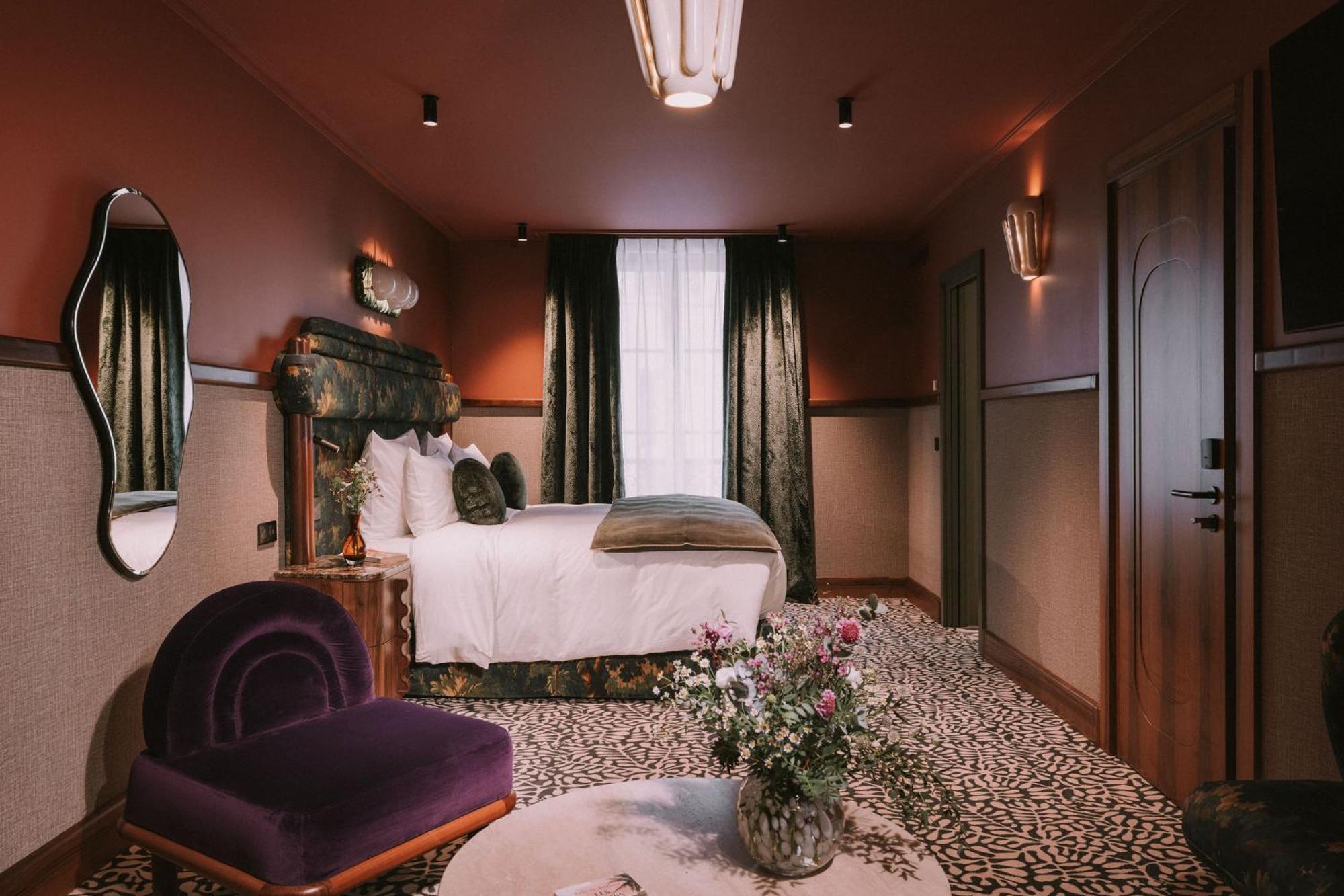 1.75 La Treve Hotel