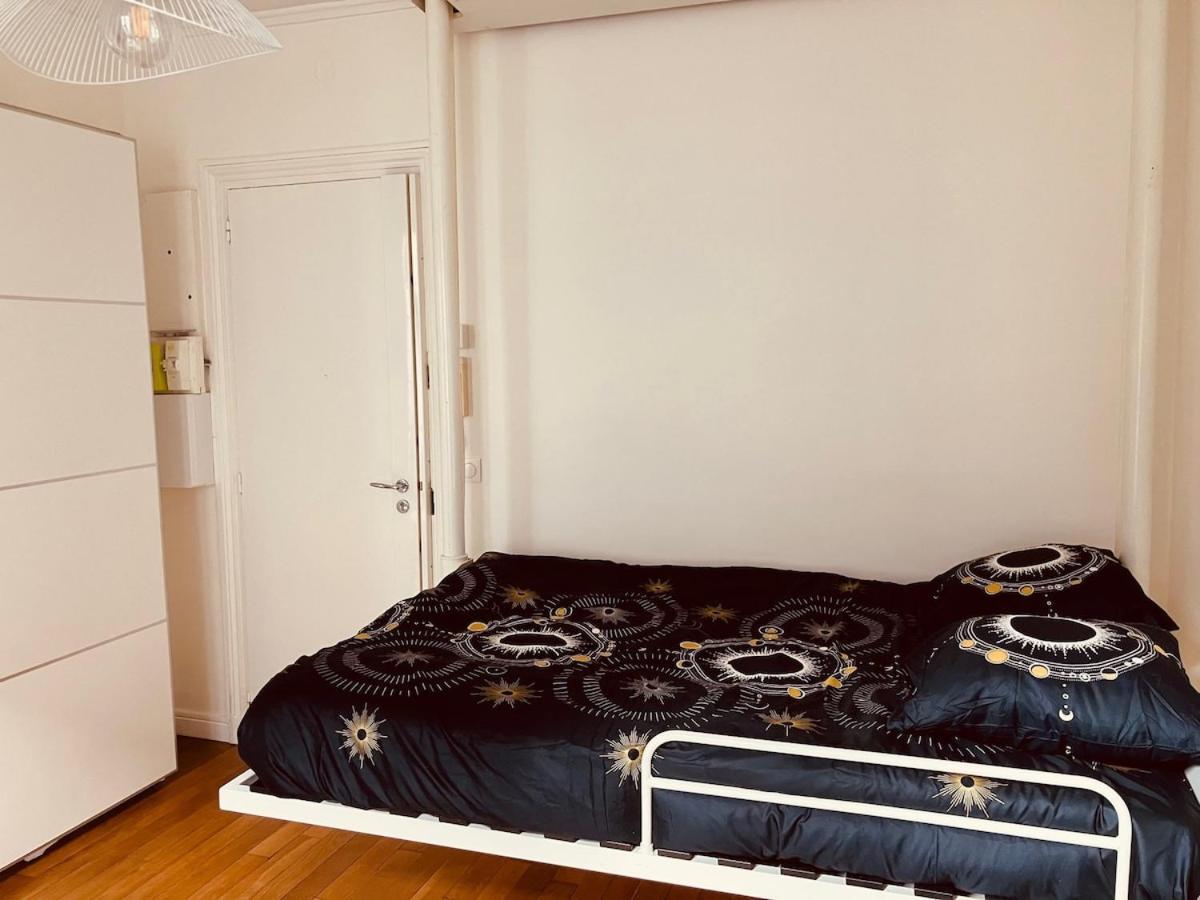 Apartment A 2min Du Metro *