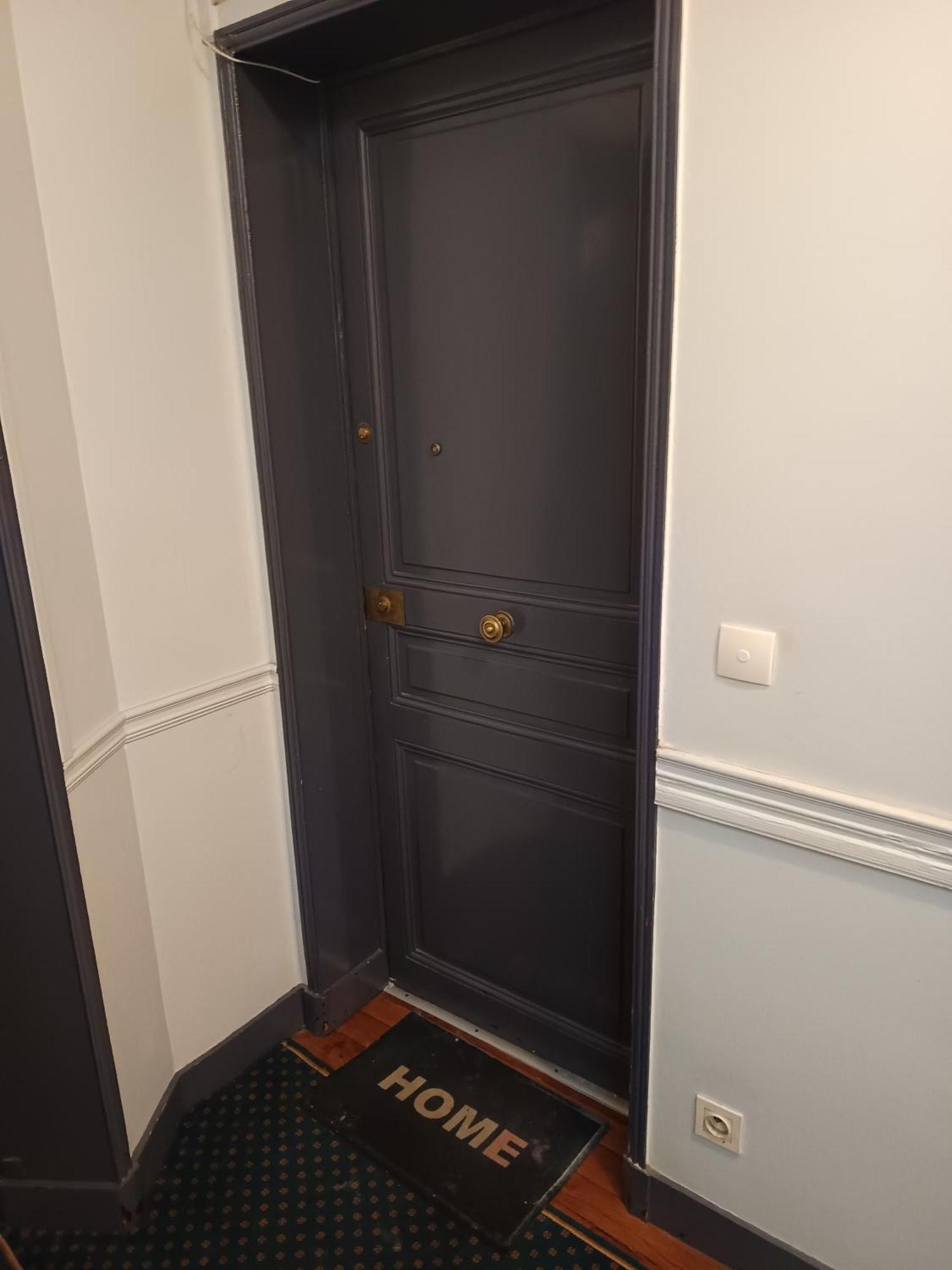 Apartment Charmant Studio Au 14eme *
