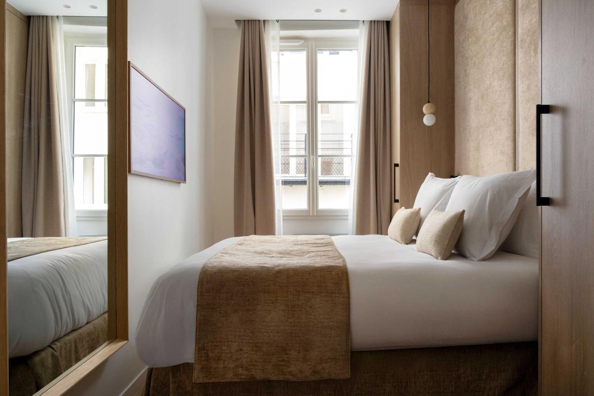 Elegant Apartment- 2br-6p- Le Marais * Paris