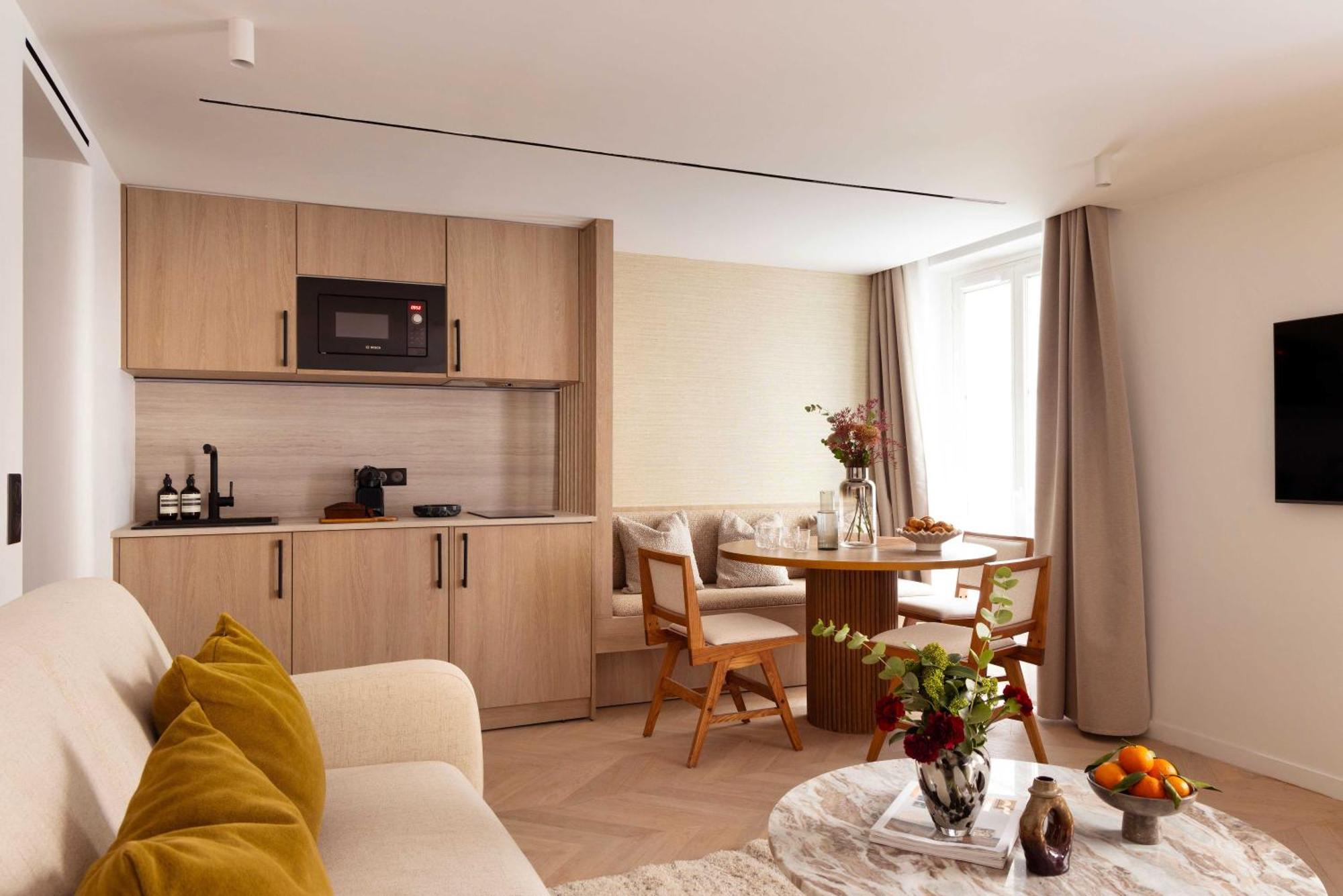 Elegant Apartment- 2br-6p- Le Marais *