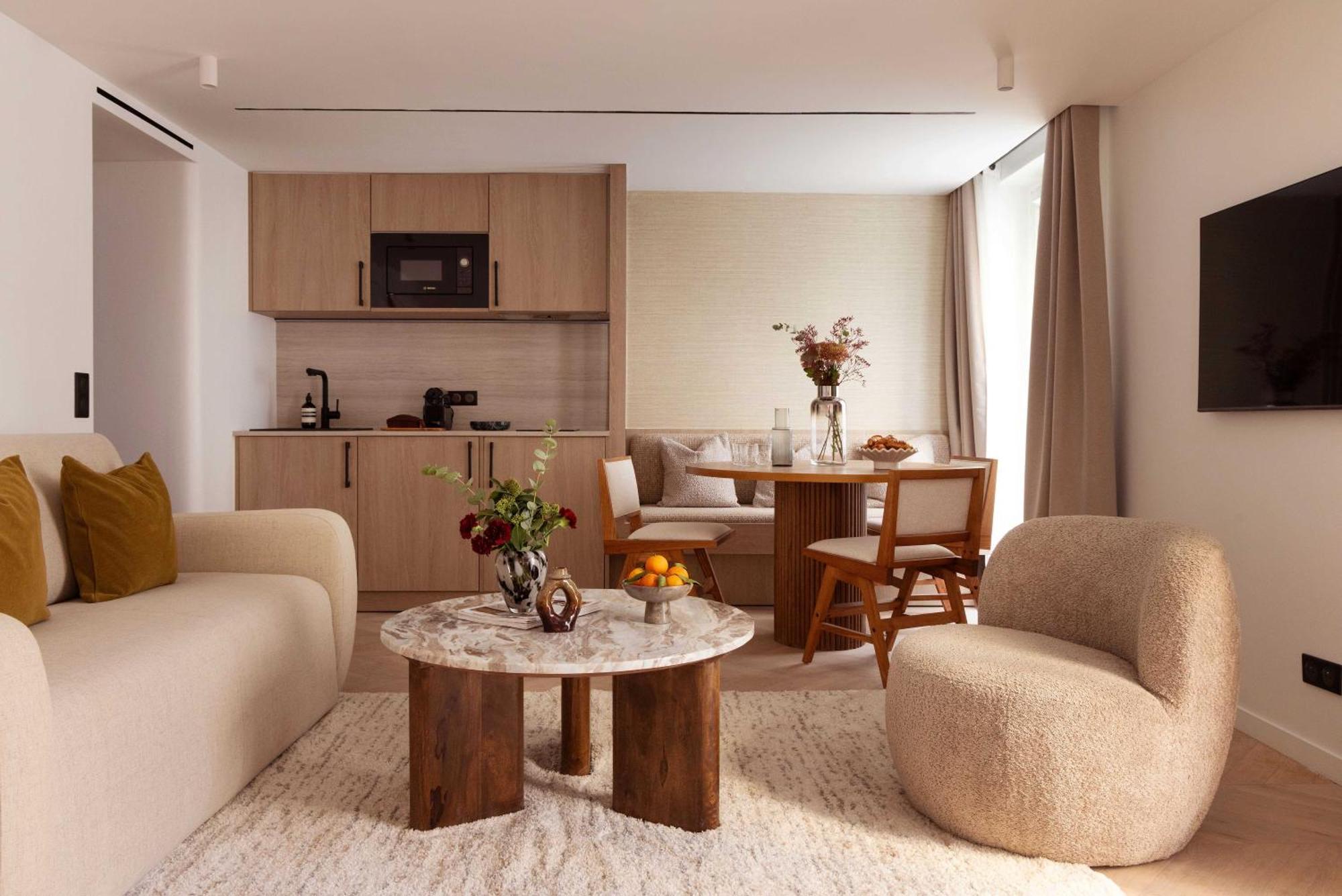 Elegant Apartment- 2br-6p- Le Marais *