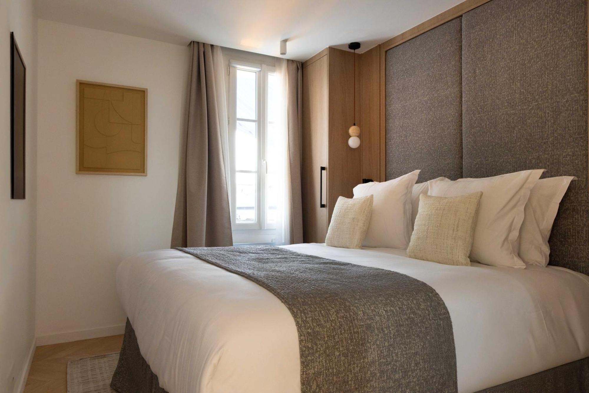 Elegant Apartment- 2br-6p- Le Marais * Paris