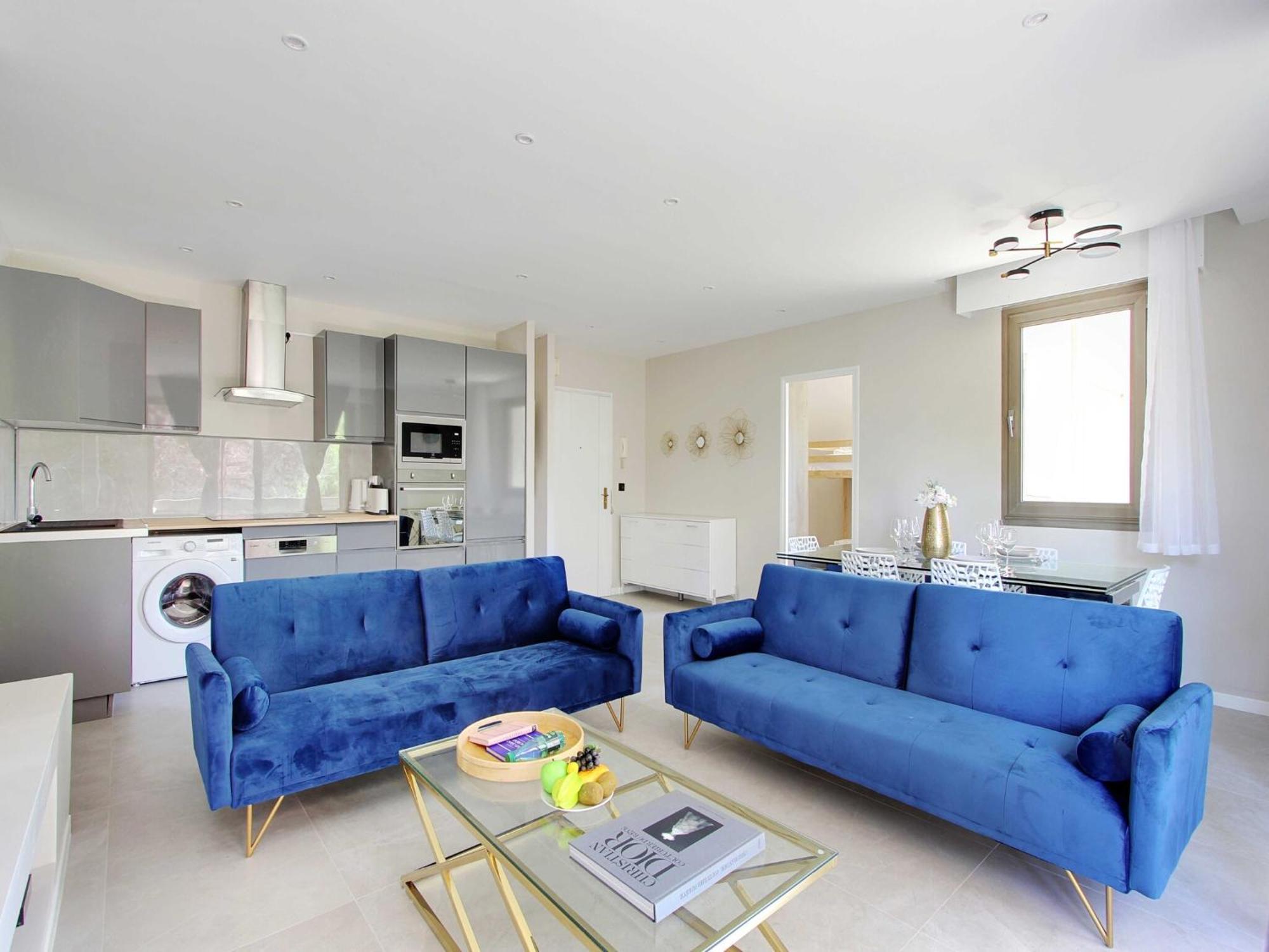 Super 3bdr W Terrace - Pereire - Mobility Lease Apartment