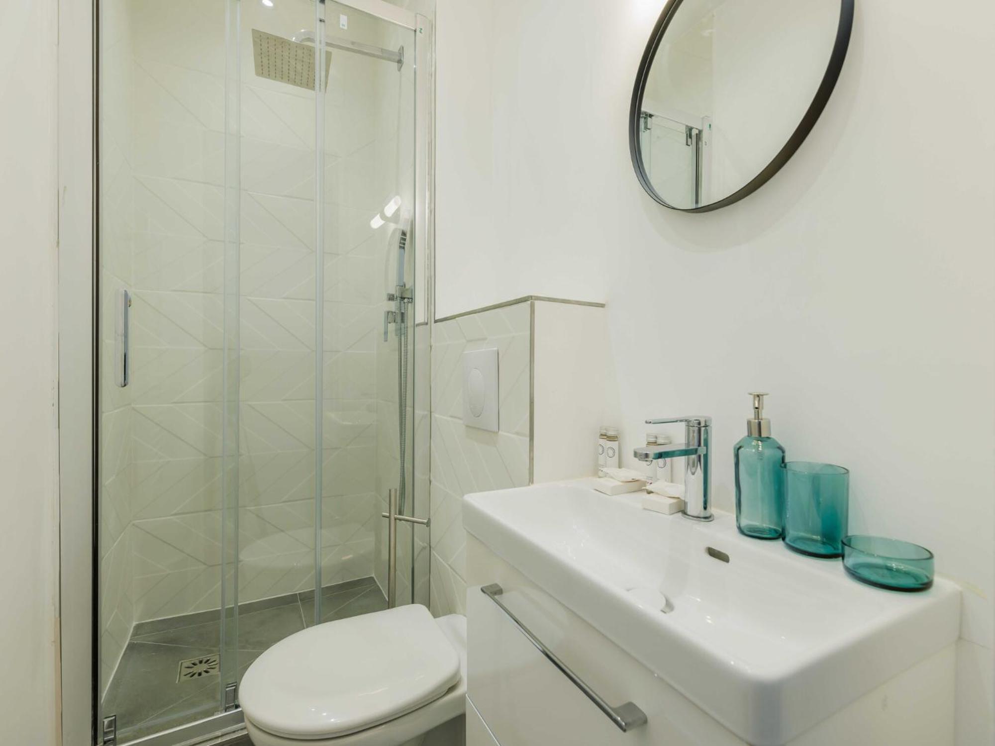 Appt 1 Bdr 2p Proche Buttes Chaumont Apartment Paris