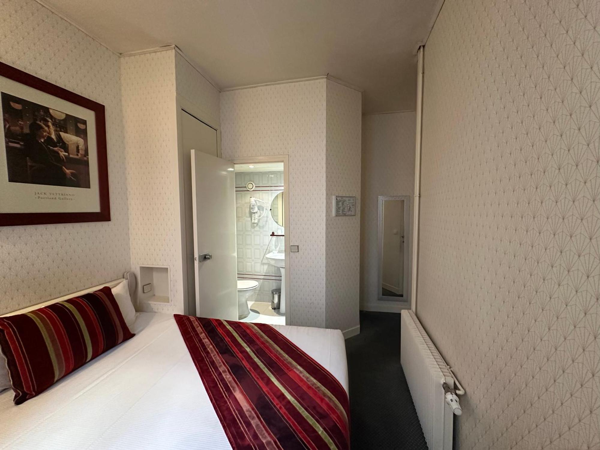 Opera Deauville Hotel