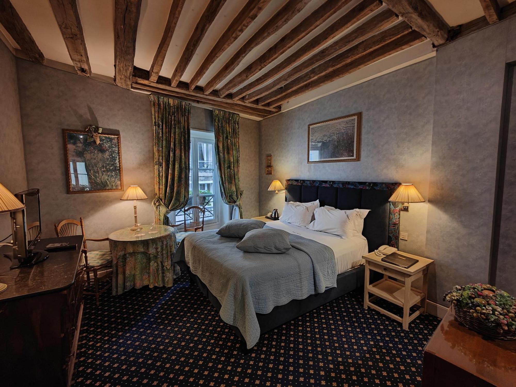 Le Relais Medicis Hotel