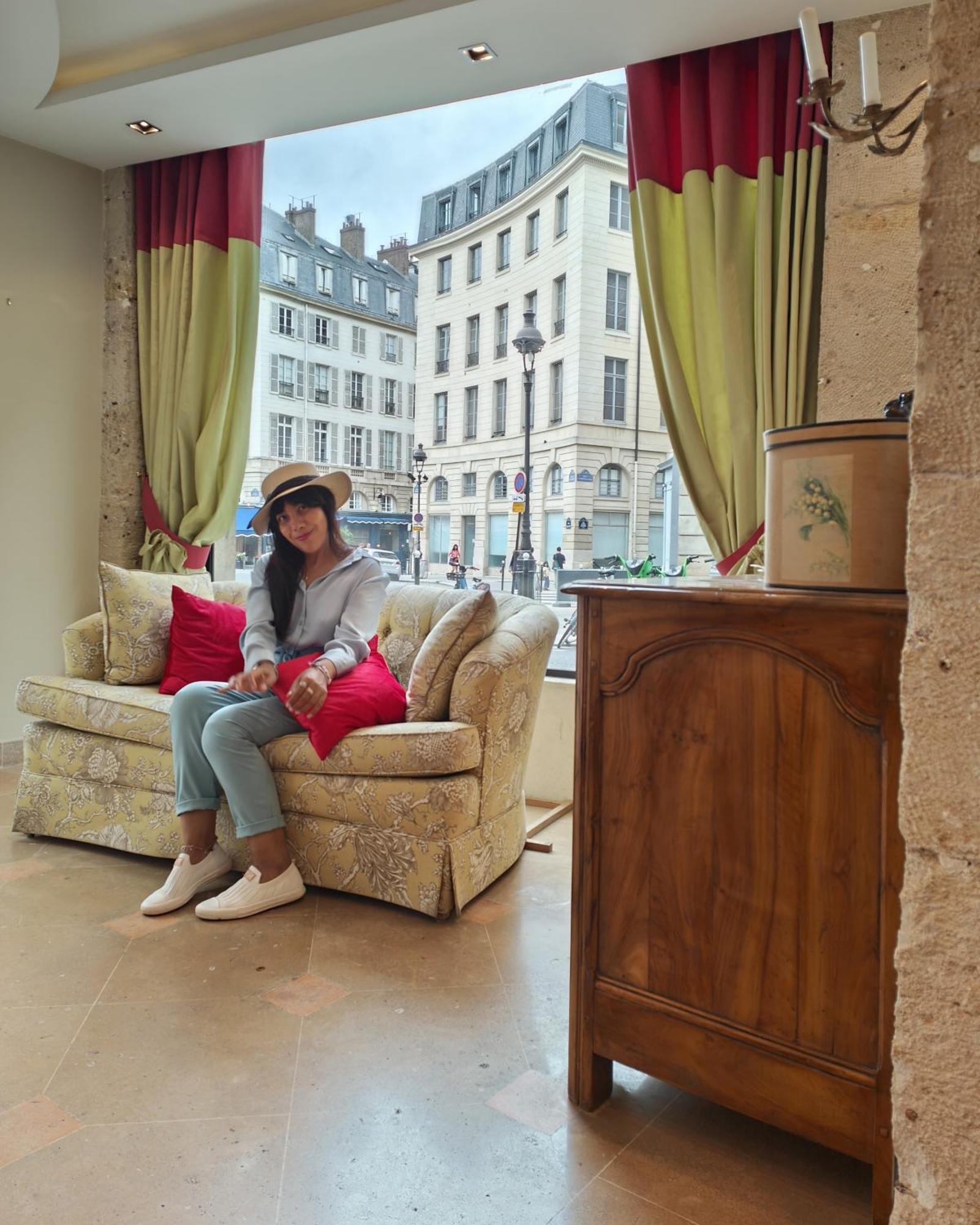 Hotel Le Relais Medicis 4*