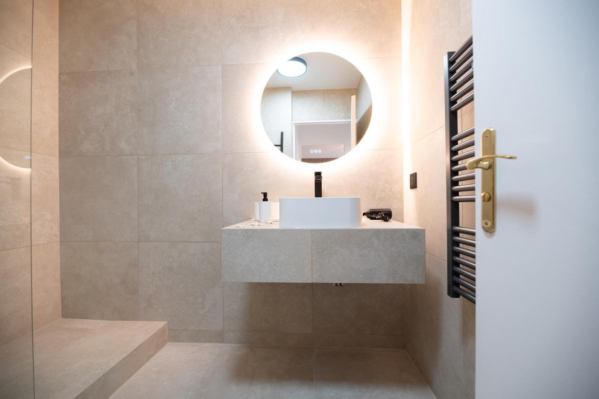 Cia - Flat With Balcony In East Paris, Buttes Chaumont Appartement Paris