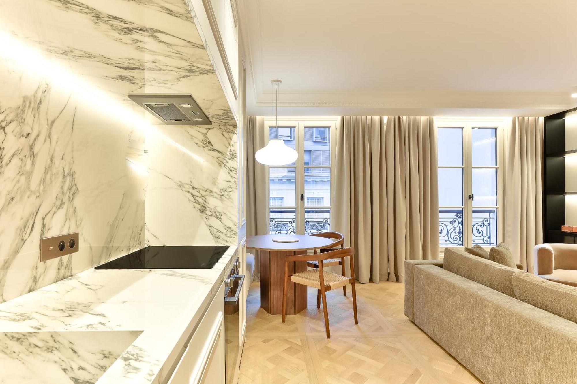 Maison Iena - Serviced On Champs Elysees *