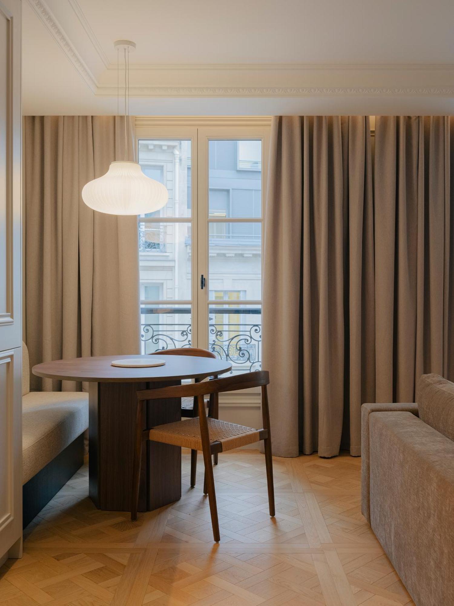 Apartment Maison Iena - Serviced On Champs Elysees Paris