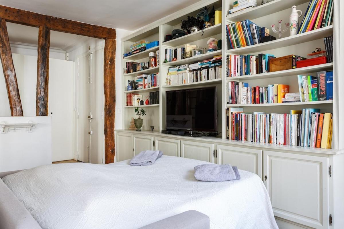 Mon - Vrai Parisien - Centre- Cosy Modern & Comfort - Free Travel Guide - Speciale Famille - Special Offer Paris