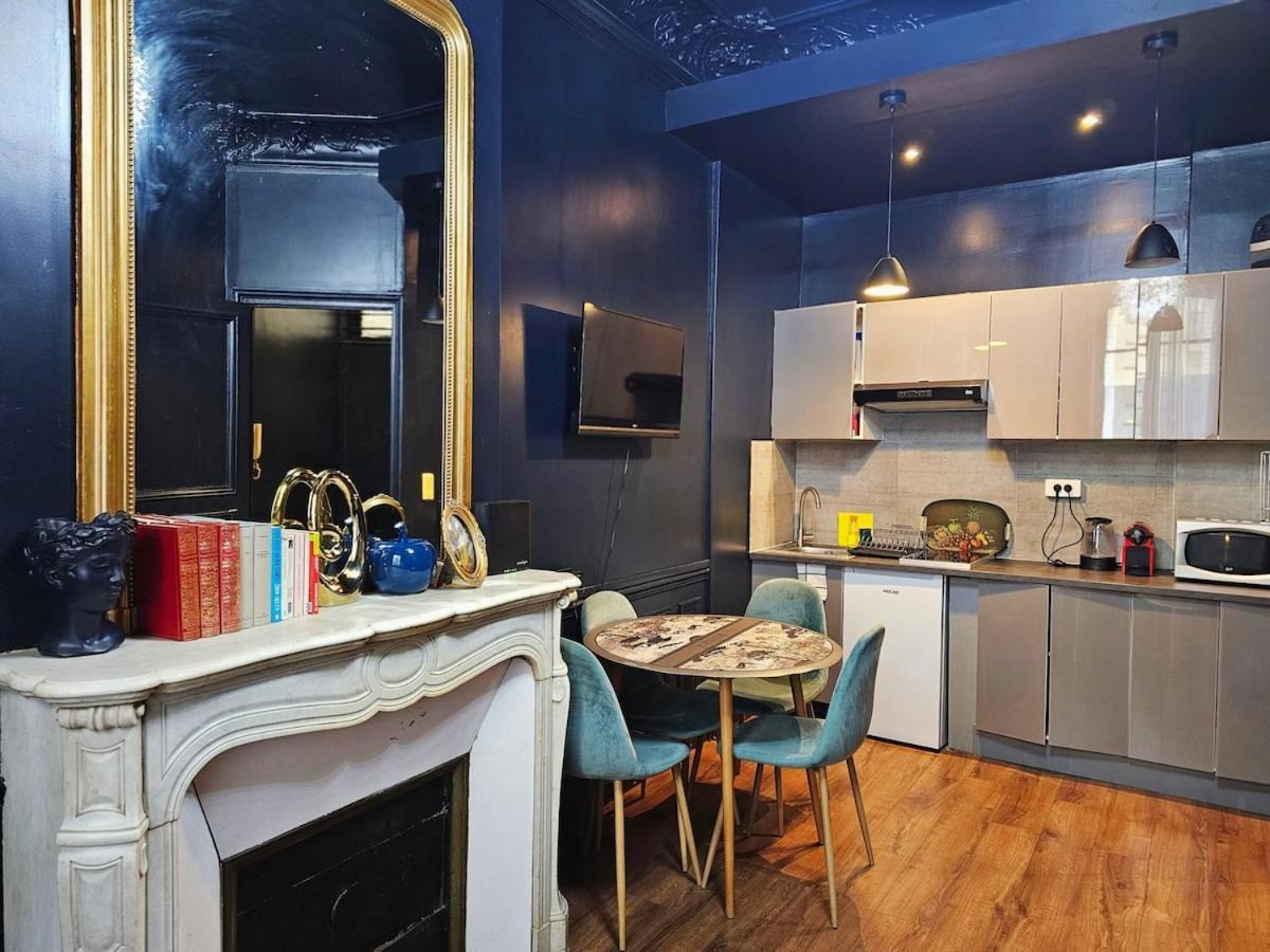 Haussamn Walk Tour Eiffle Trocadero 3minutes Apartment *