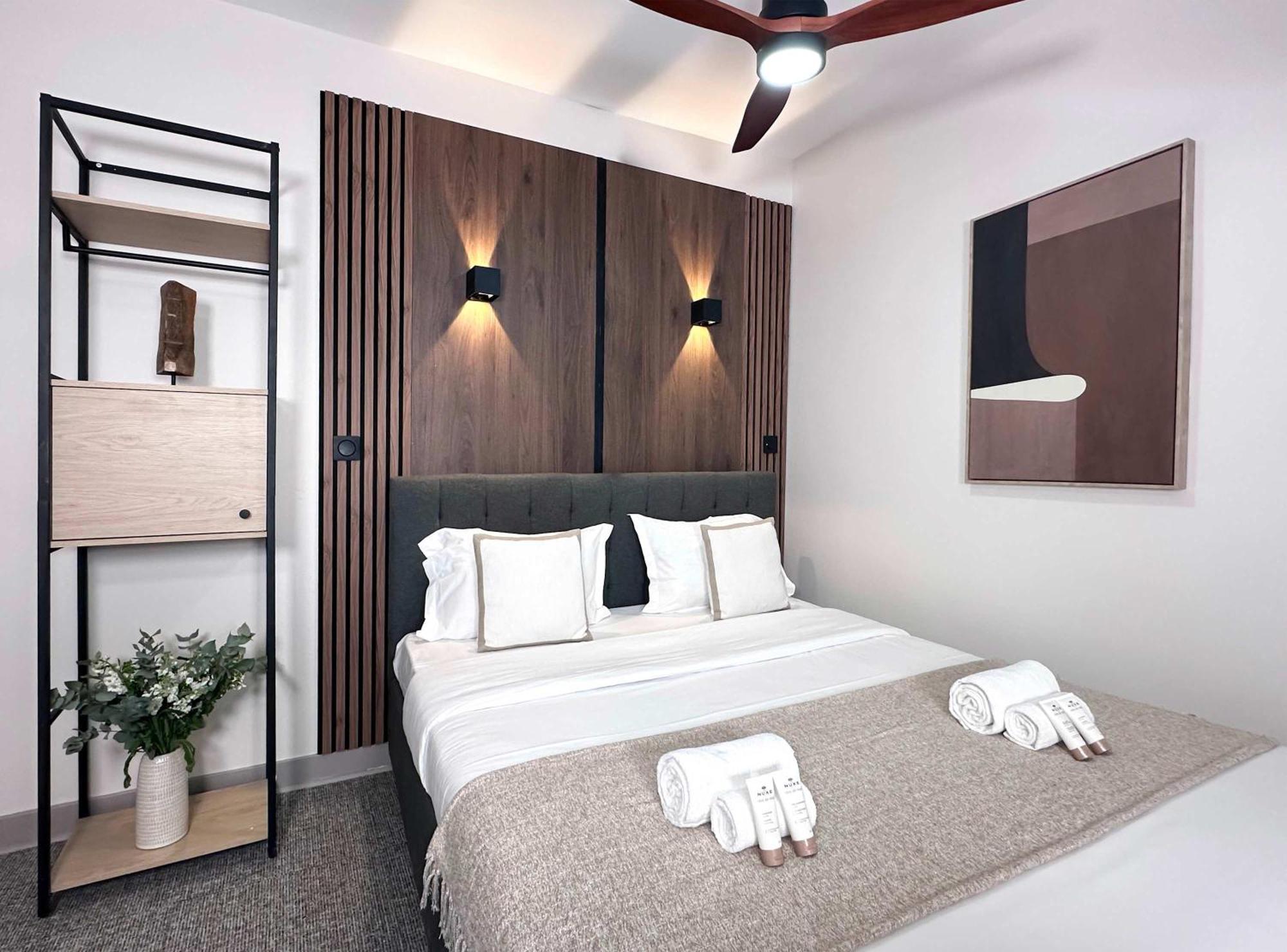Cosy Hideaway Near Montparnasse Apartment *