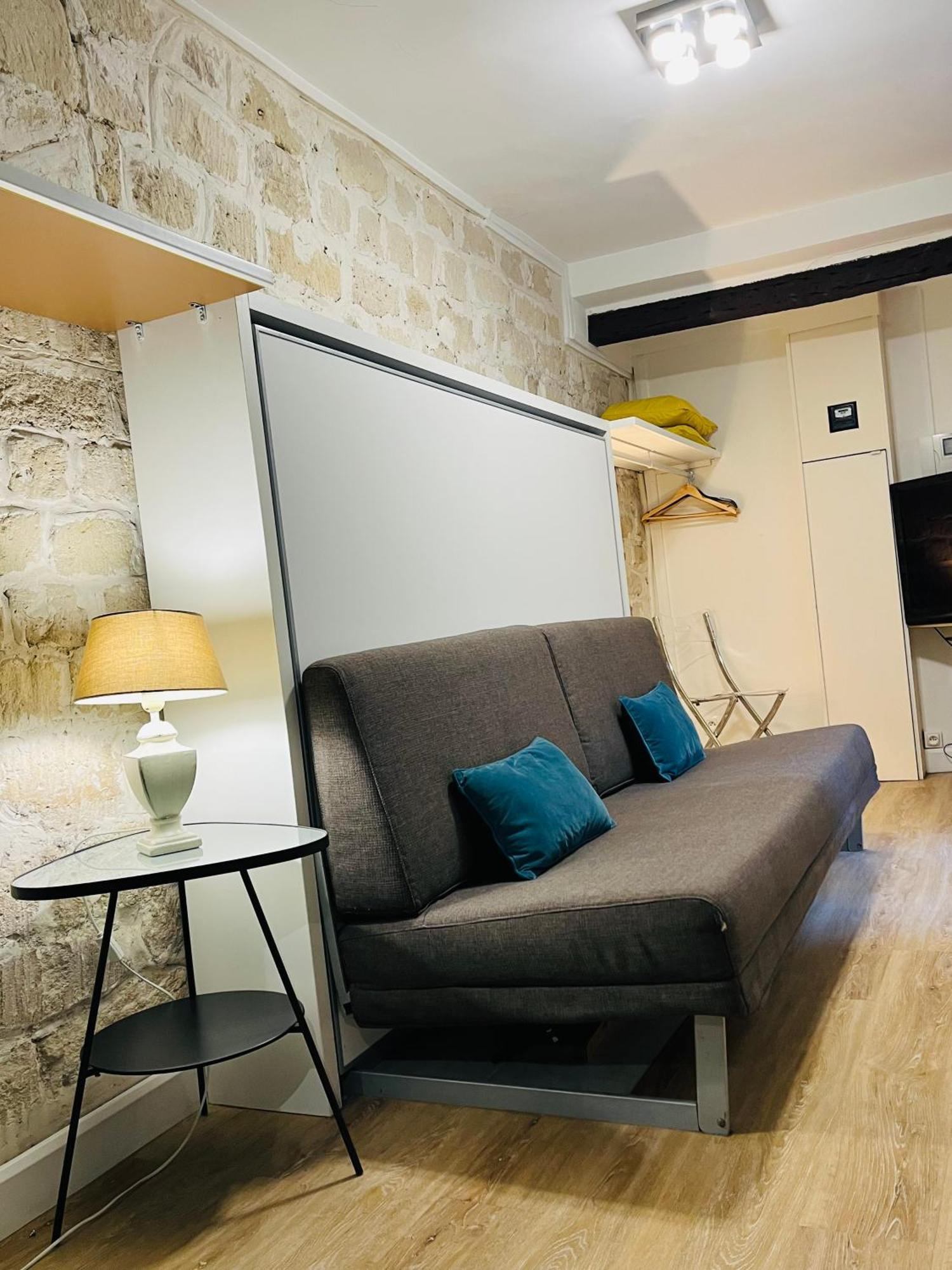 Arts Et Metiers Apartment Paris