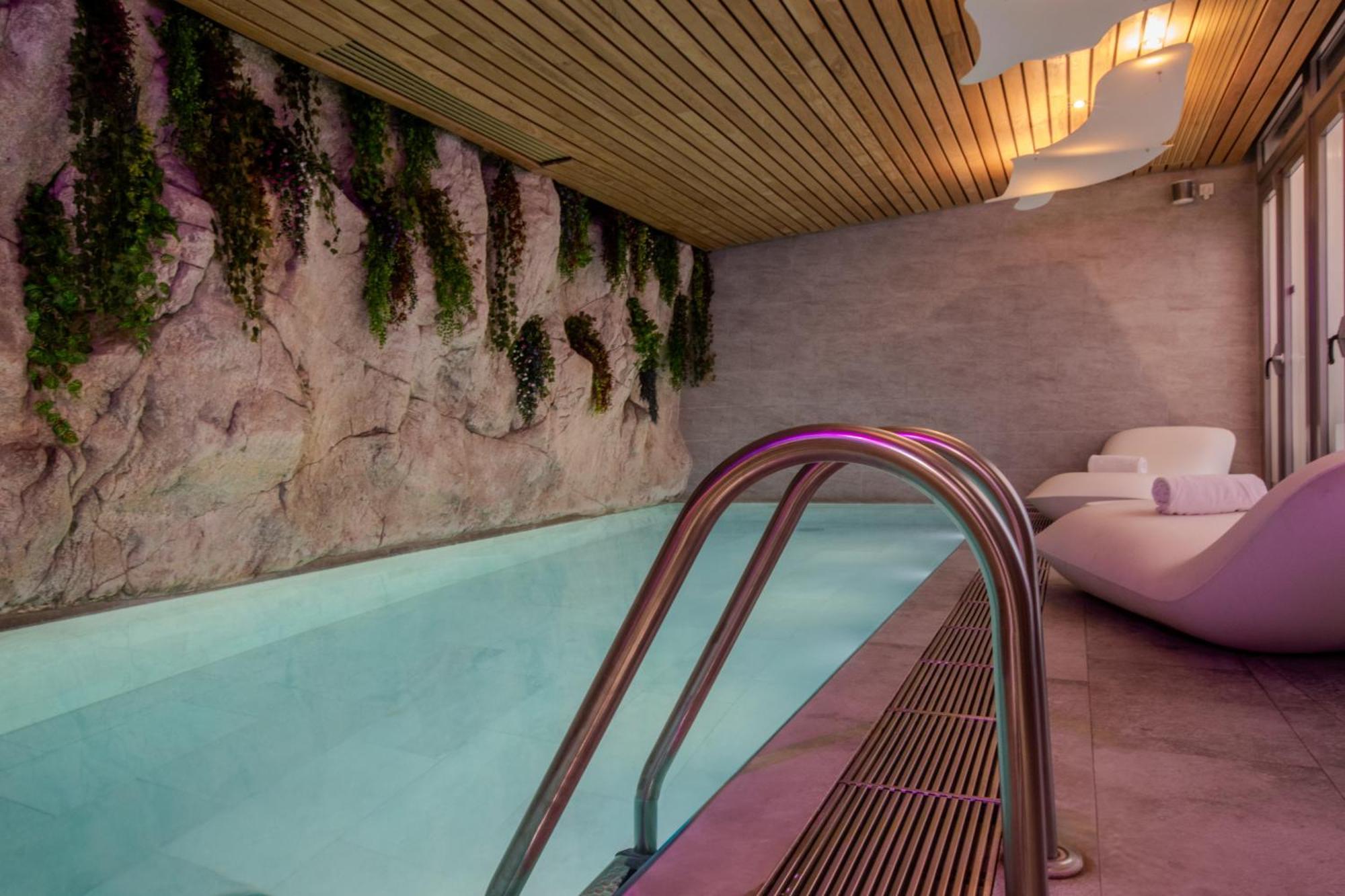 B55 Hotel Paris