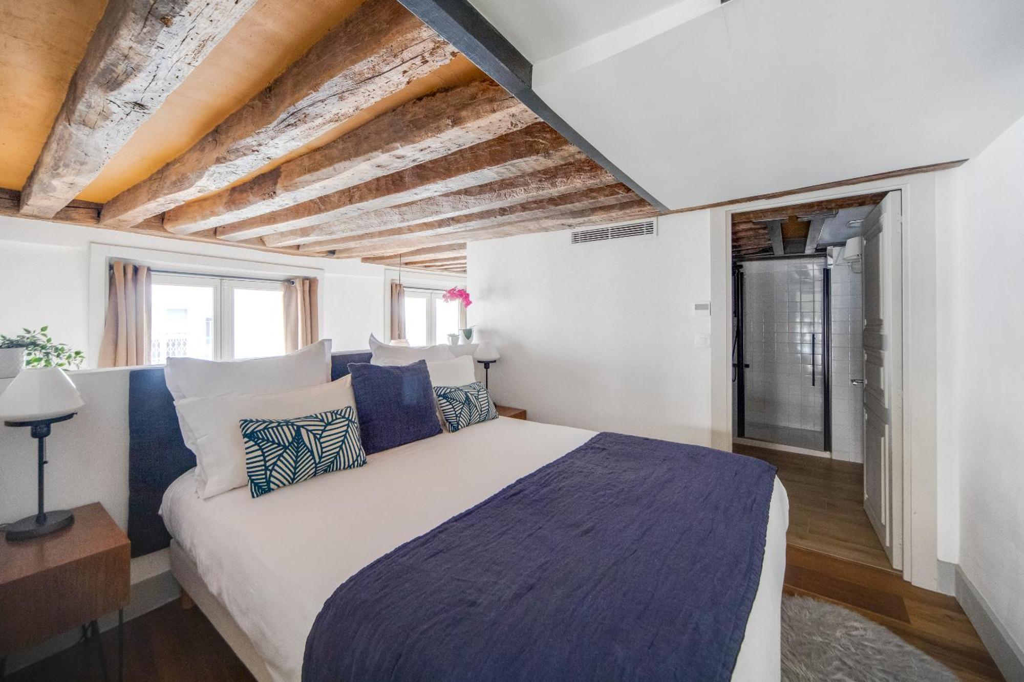 De L'atelier 3 Apartment