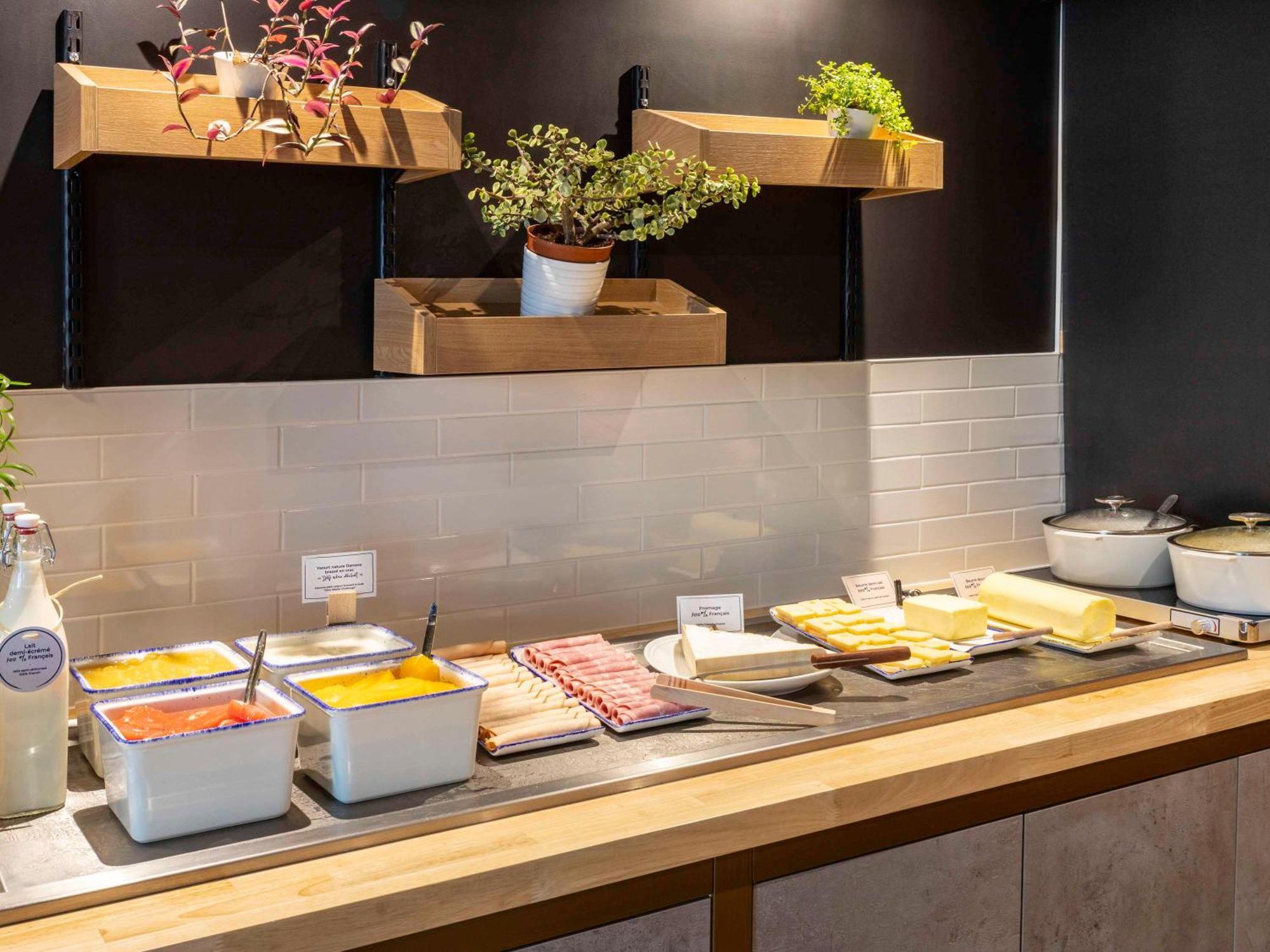 Hotel Ibis Nation Davout Paris