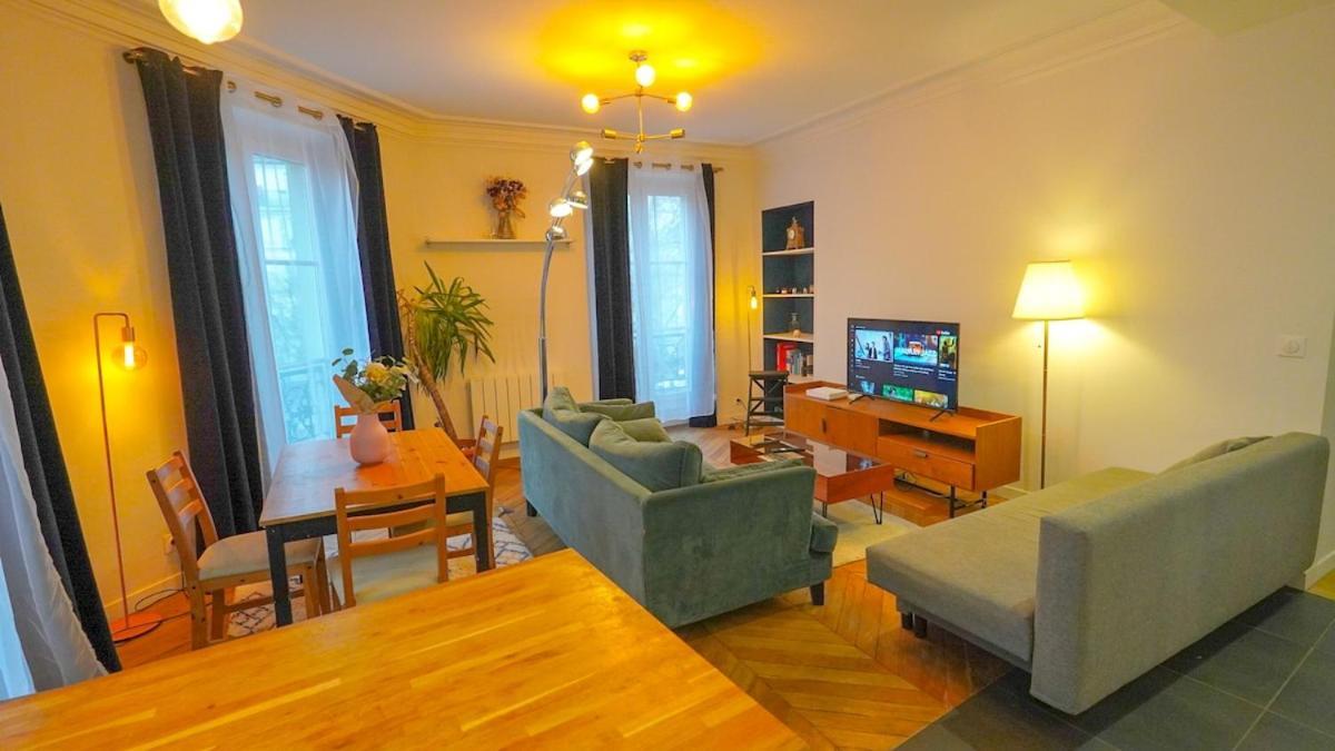 6 Chic Spacious Flat Moulin Rouge Apartment *