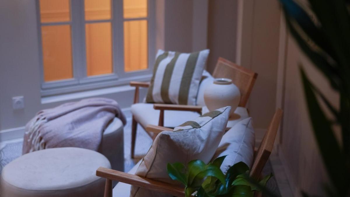 Vendome Parisian Elegance With A Patio Apartment Paris