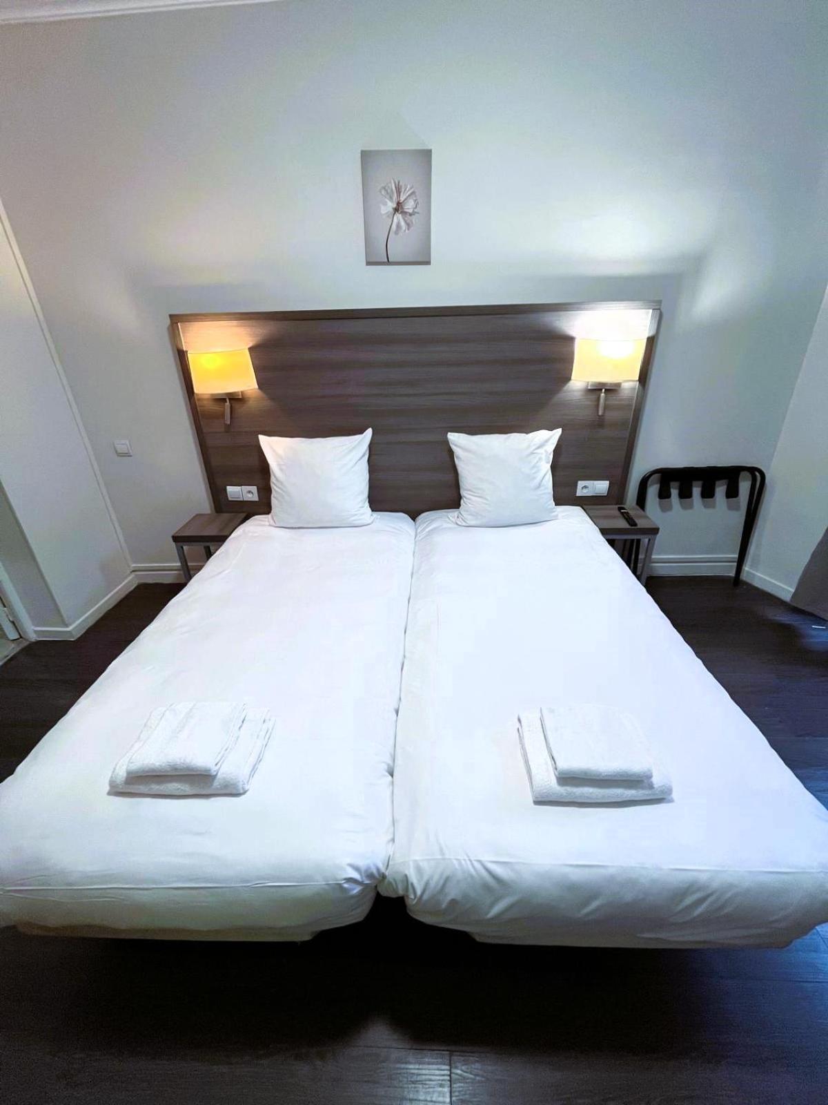 Hipotel Voltaire Bastille 3*