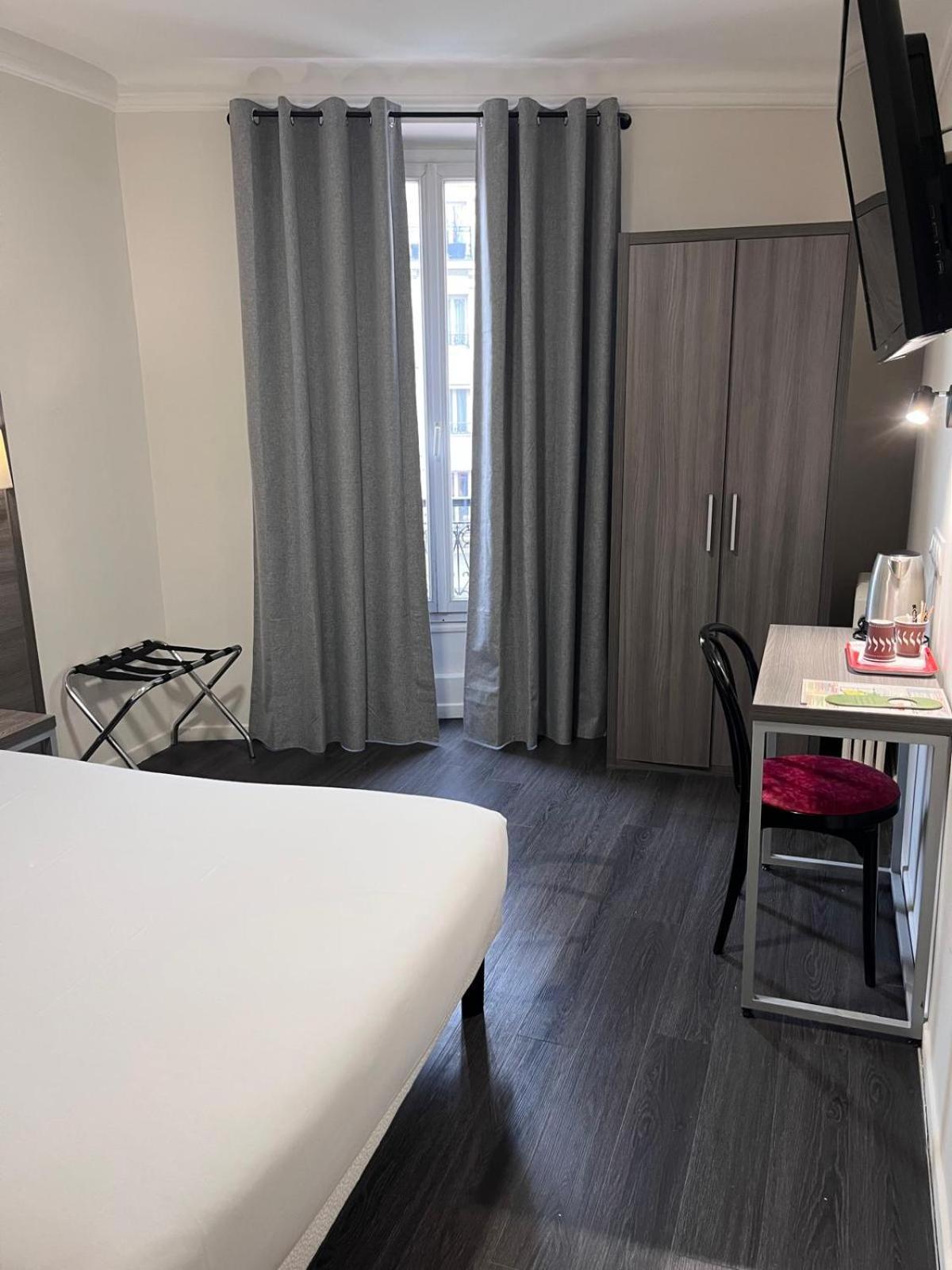 Hipotel Voltaire Bastille Hotel Paris