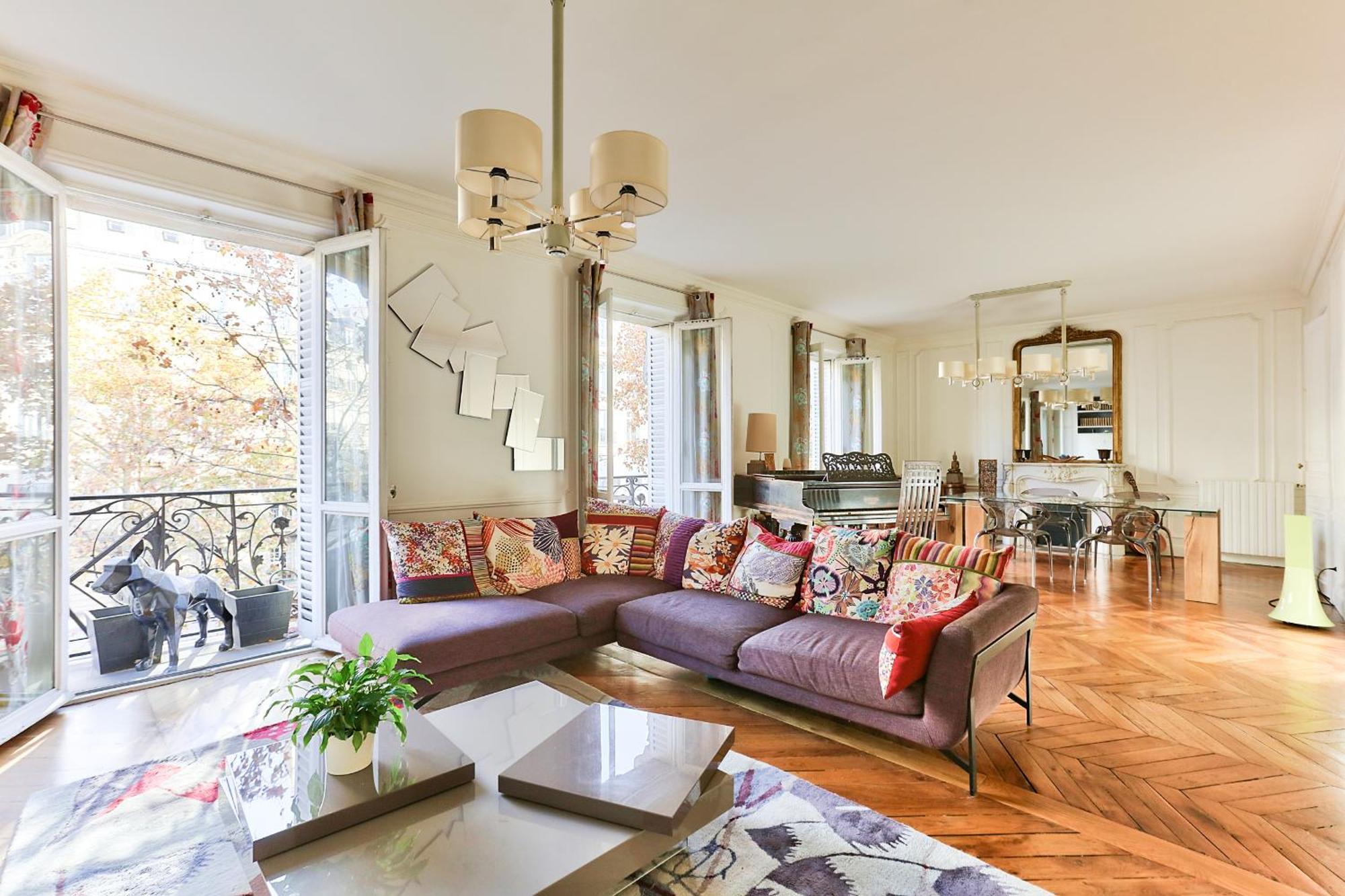 Appartement 140m2 Proche Des Champs Elysees