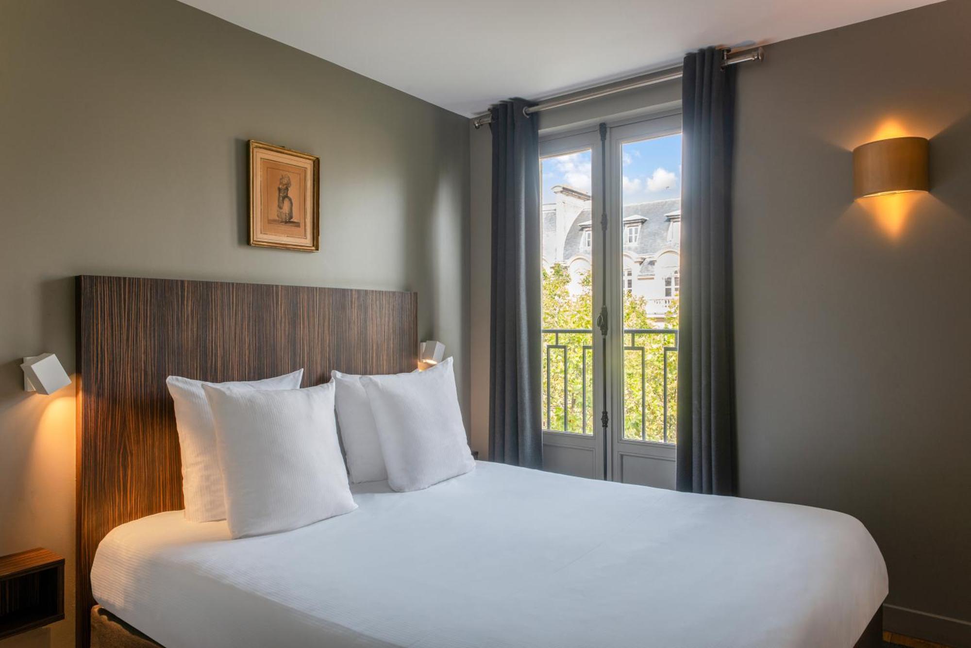Helzear Champs-elysees Hotel 4*