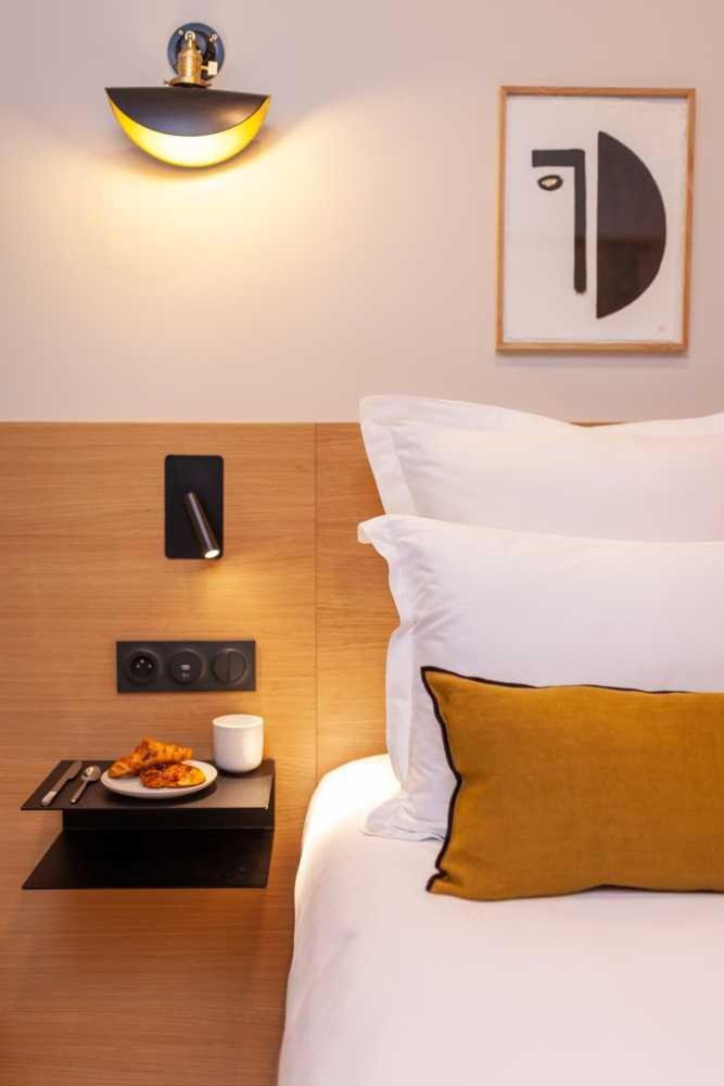 Tinah Paris, Champs Elysees 2*