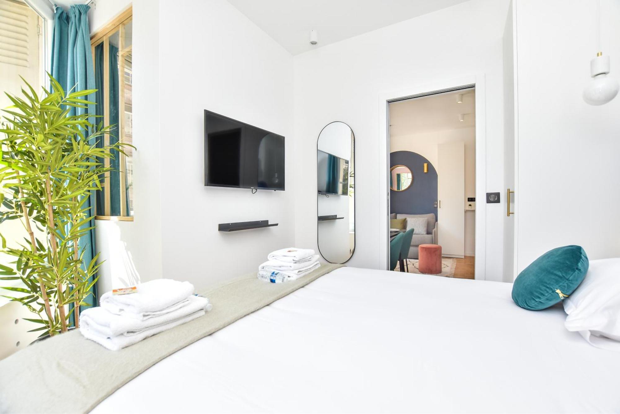 Cmg - Tour Eiffel Mademoiselle Appartement *