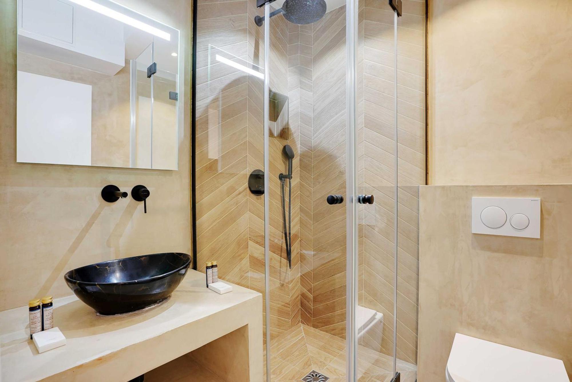 Appartement Cmg - Place Des Vosges - Le Marais Paris