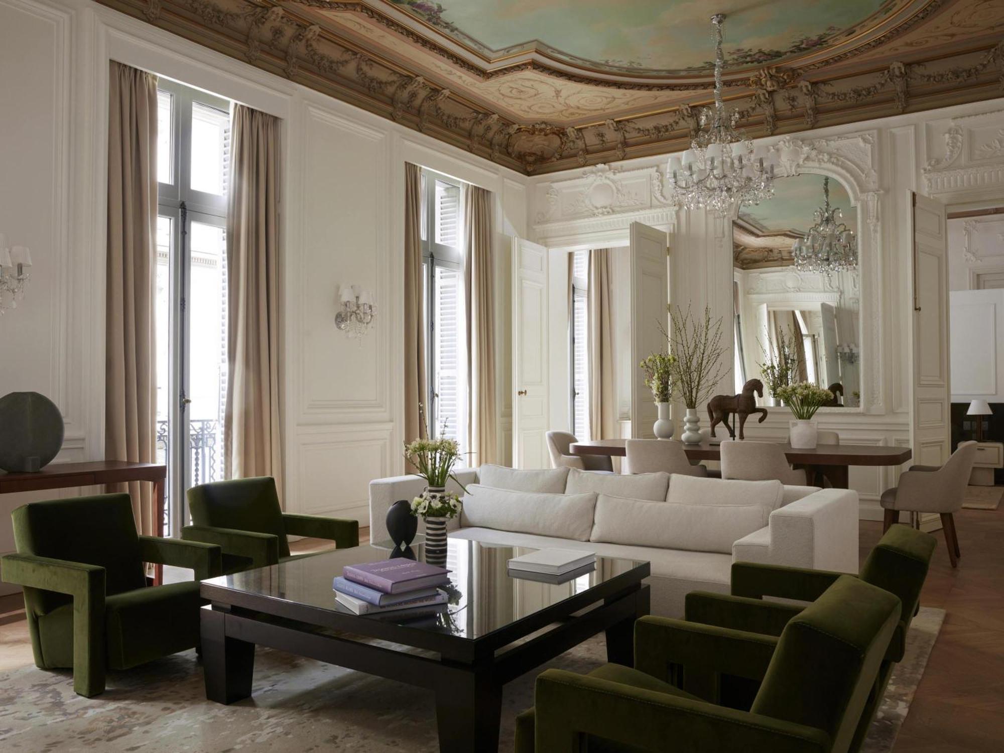 Buddha-bar Hotel