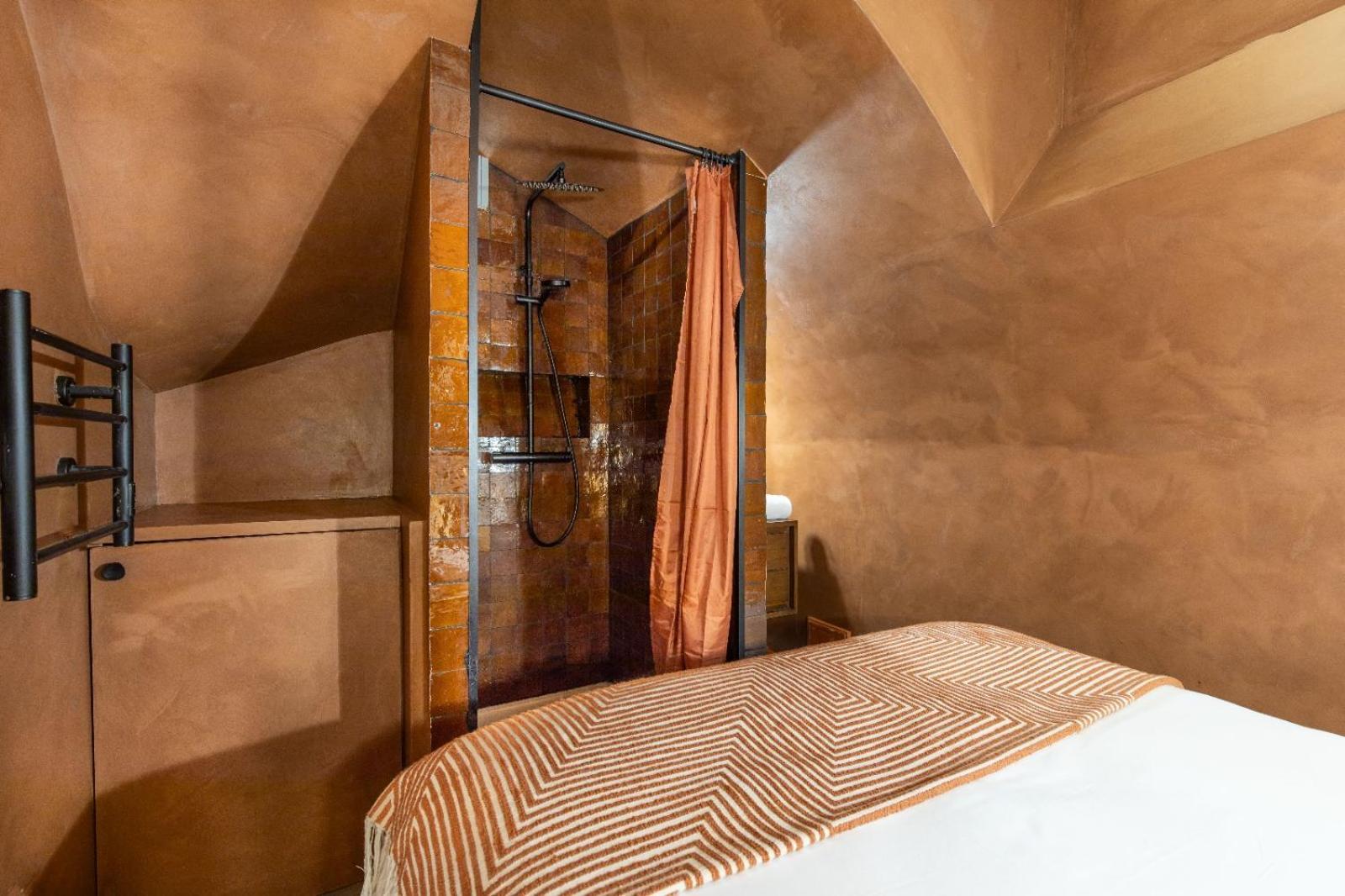 Appartement Cmg - Place Des Vosges - Le Marais Paris