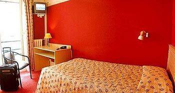 Little Regina Hotel 2*