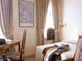 Noir Hotel Paris