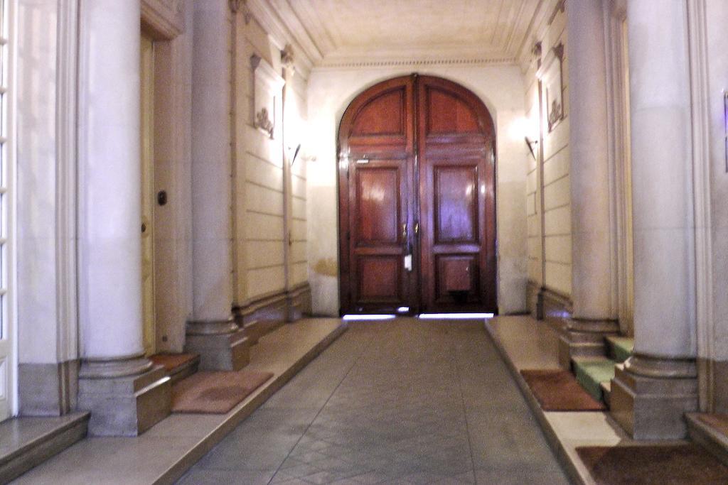 Apartment Living In - Palais Bourbon Paris