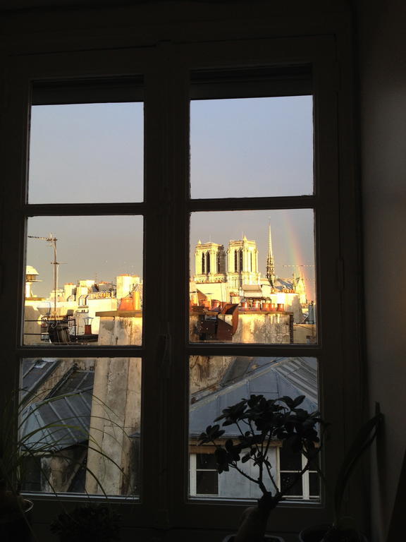 Notre Dame Flat Paris