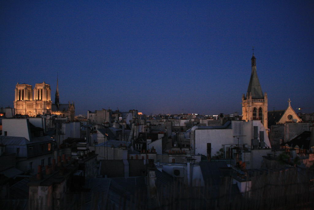 Apartment Notre Dame Flat Paris