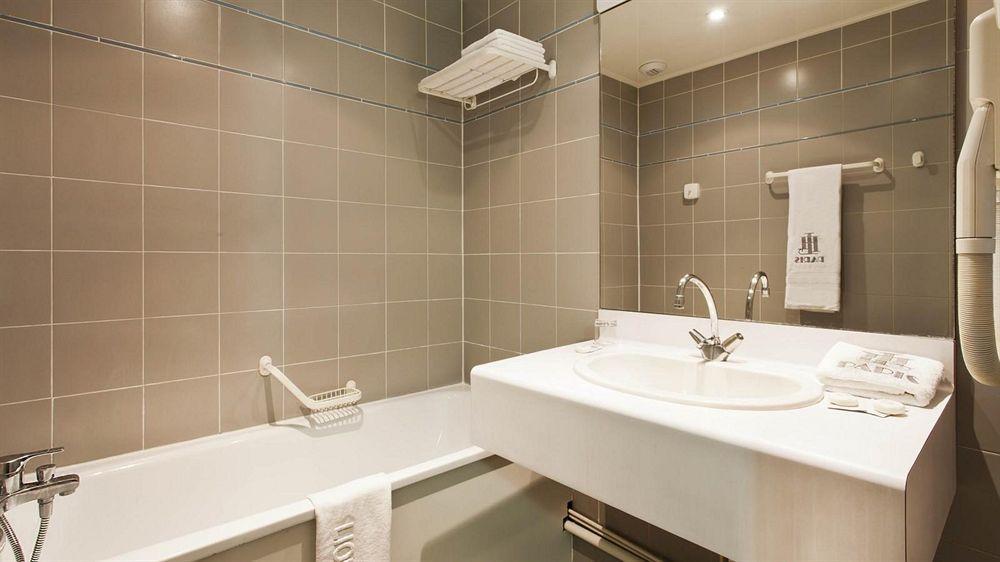 Hotel Du Lion 2*