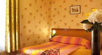 Hotel D'angleterre 3*