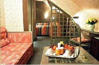 Elysees Hotel Paris