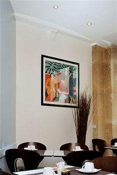 Albe Saint Michel Hotel 3*