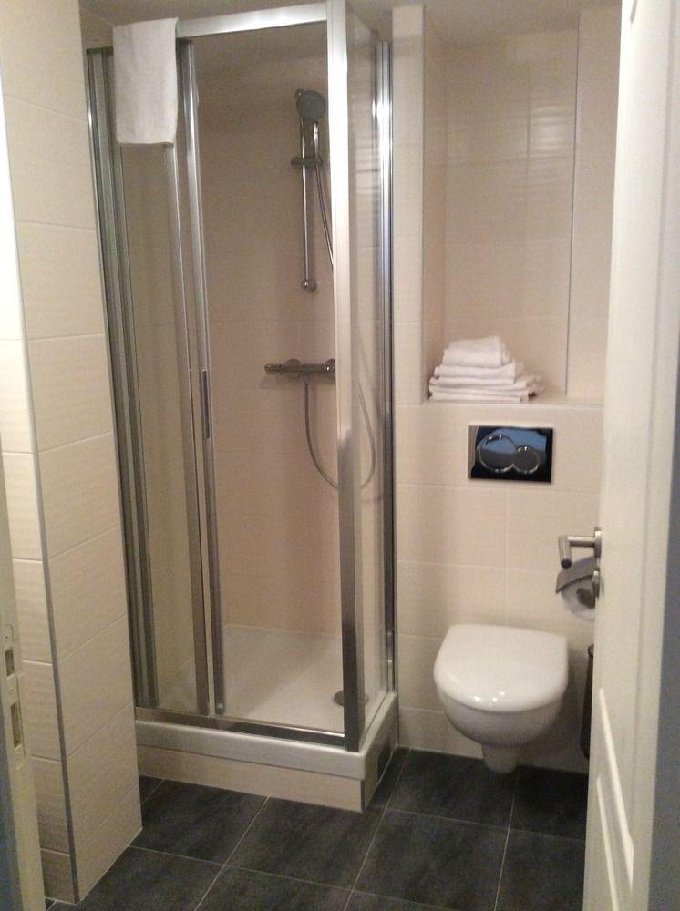 De Reims Hotel 2*